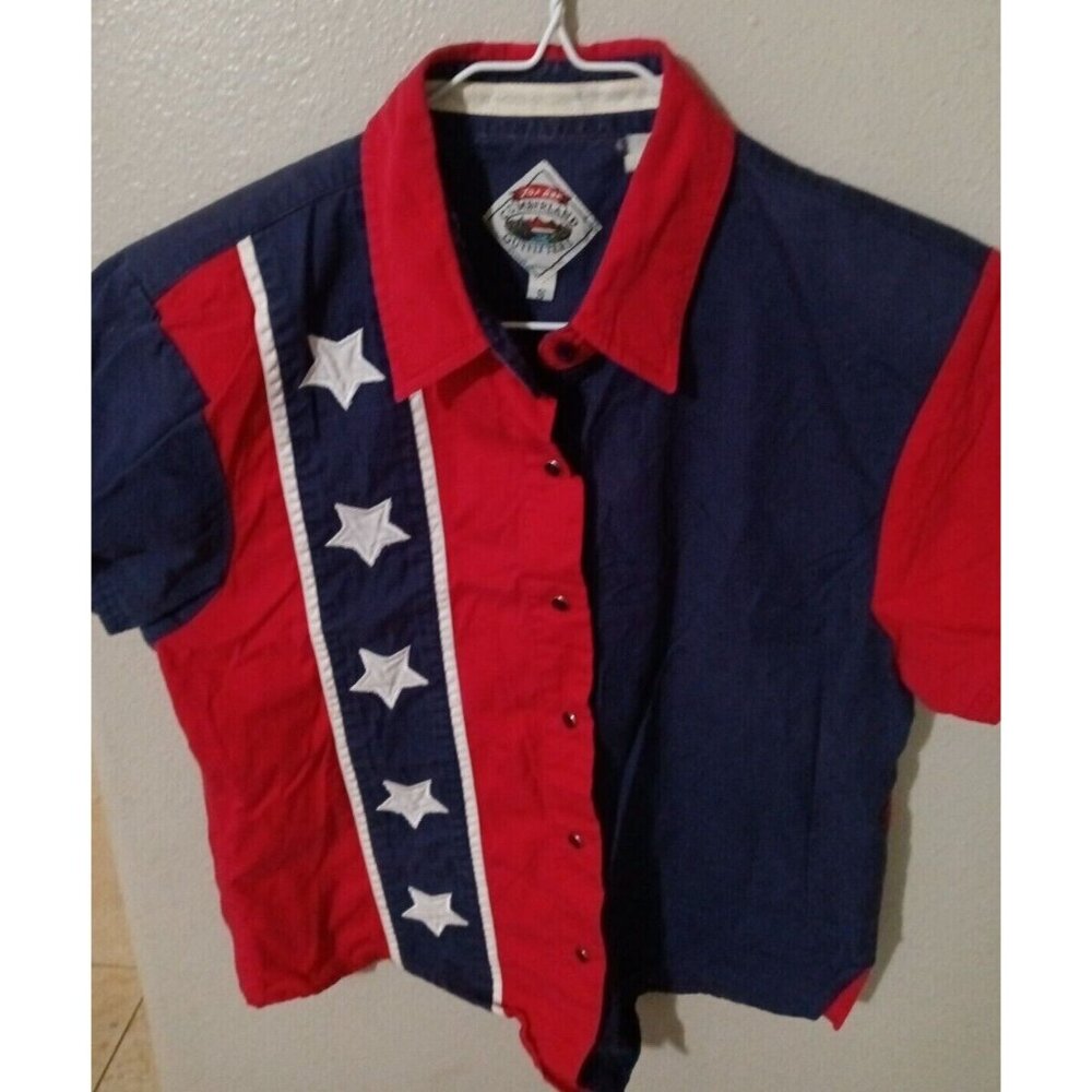 Cumberland Outfitters Womens Small Western Snap Shirt USA Stars Red White Blue - Picture 2 of 4